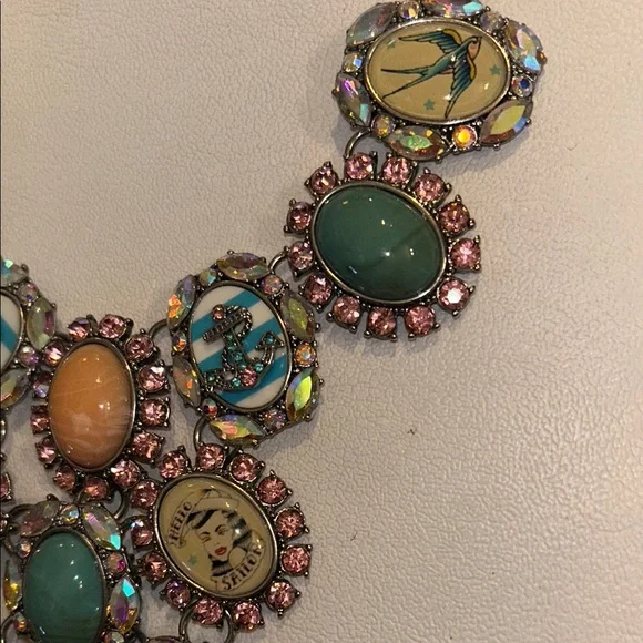 Betsey Johnson SET Nautical Anchor Sailor Pinup Statement Necklace Earrings EUC - Picture 6 of 11